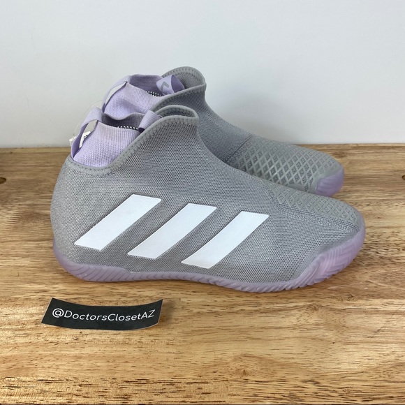 adidas gazelle silver green womens adidas Stycon Tennis Shoes